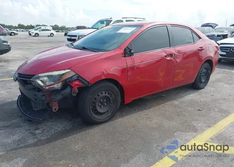 2015 Toyota Corolla Le z USA, uszkodzony, nr VIN 5YFBURHE8FP304922